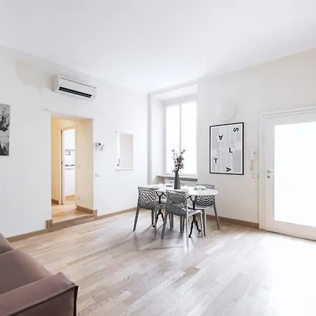 Easylife - Cozy Flat In Porta Venezia Appartement